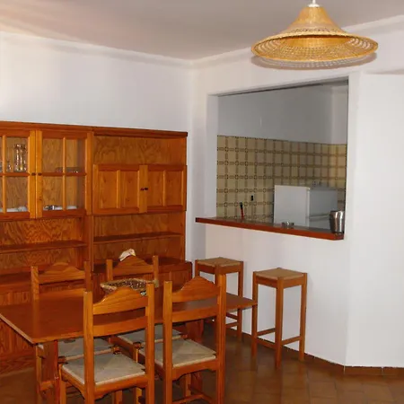 アパートホテル Columbia Turisticos ポルティマン