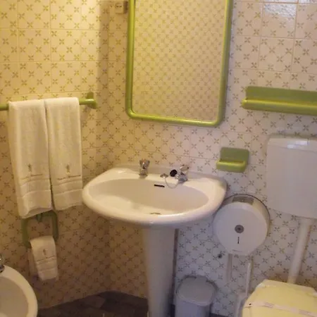 Columbia Turisticos Apart Otel 4*